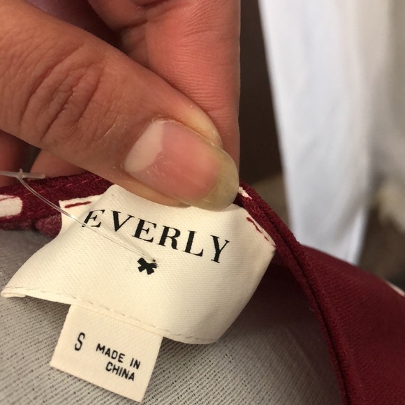 Everly womens red and white polka dot wrap around tie side maxi dress size small - Picture 8 of 11